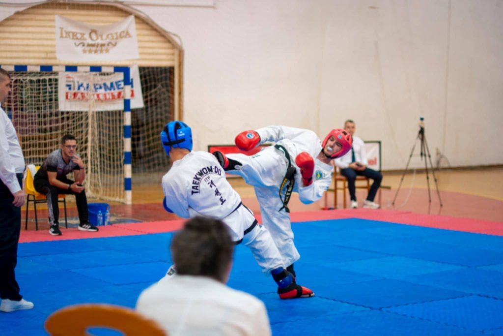 По највисоки стандарди се одржа Таеквондо турнирот „Охрид Опен“, охридски „Хва Ранг ИТФ“ освои 7 златни, 7 сребрени и 11 бронзени медали
